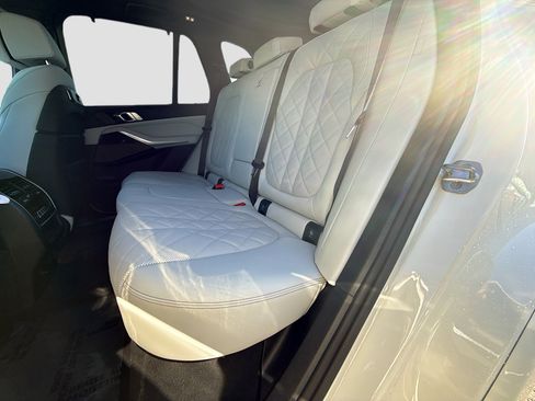 New 2026 BMW X5 xDrive40i w/ M Sport Package image 21