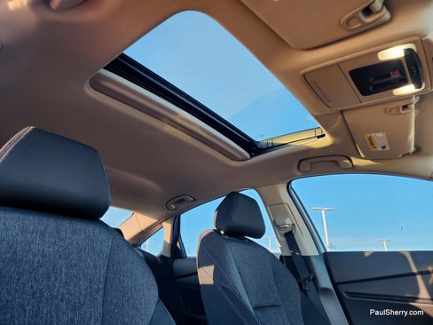 Used 2023 Honda Accord EX image 3