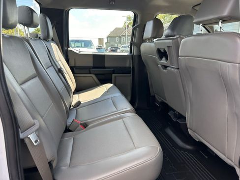 Used 2019 Ford F250 XL w/ Power Equipment Group AWD/4WD image 25