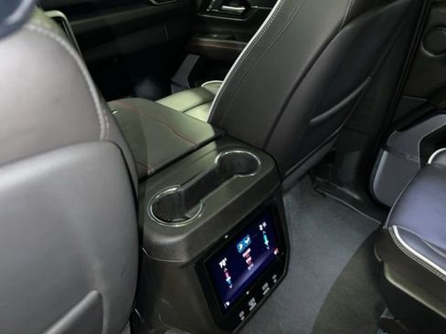 Used 2025 GMC Yukon XL AT4 Ultimate image 53