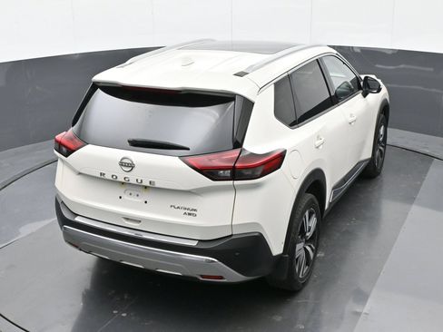 Used 2023 Nissan Rogue Platinum w/ Platinum Premium Package AWD/4WD image 32