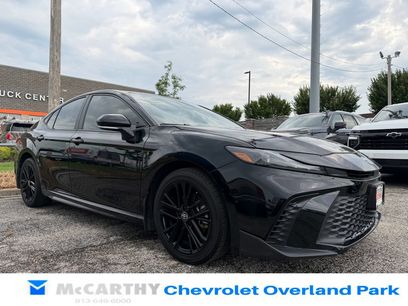 Used 2025 Toyota Camry SE w/ Multimedia Upgrade Package
