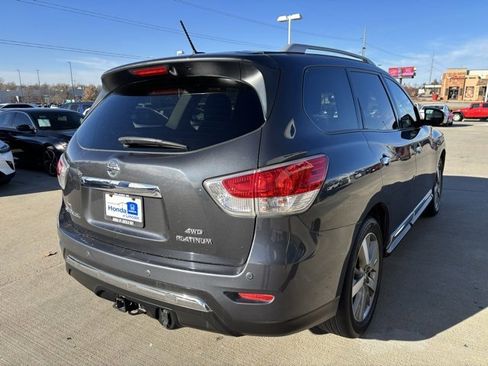 Used 2013 Nissan Pathfinder Platinum image 5