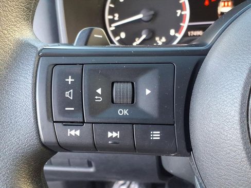 Certified 2024 Nissan Rogue S image 19