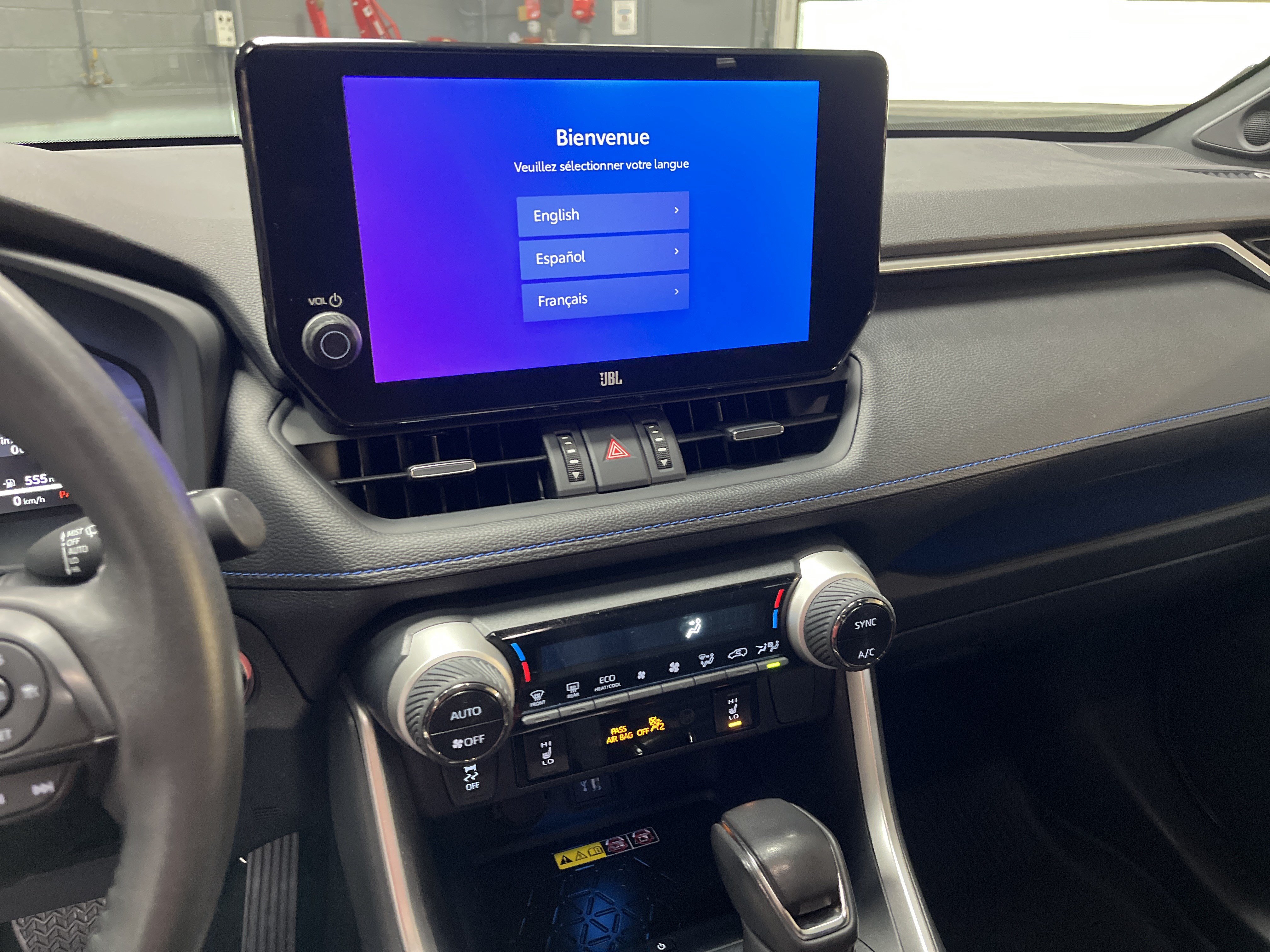 Used 2023 Toyota RAV4 XSE AWD/4WD image 23