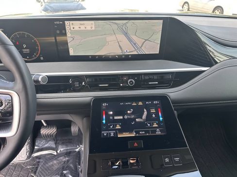 Certified 2025 INFINITI QX80 Sensory AWD/4WD image 24