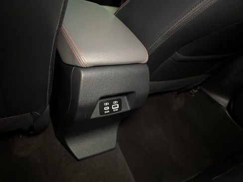 Certified 2025 Subaru Crosstrek 2.5i Limited w/ Popular Package #3A AWD/4WD image 43