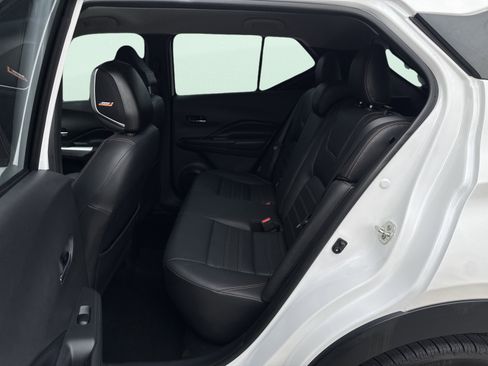 Used 2020 Nissan Kicks SR w/ SR Premium Package image 23