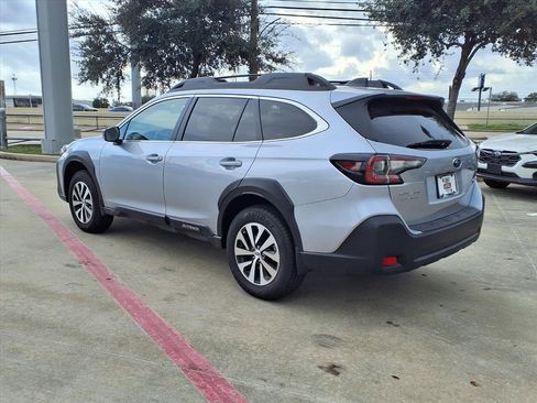 Certified 2025 Subaru Outback Premium w/ Popular Package #1A image 2