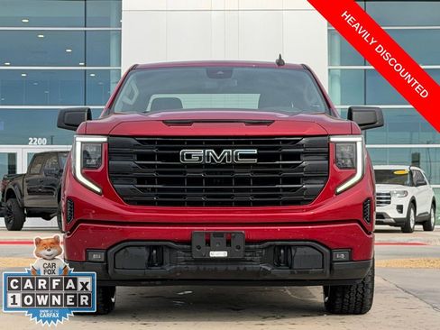Used 2024 GMC Sierra 1500 Elevation image 2