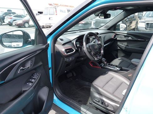 Used 2022 Chevrolet TrailBlazer RS image 12