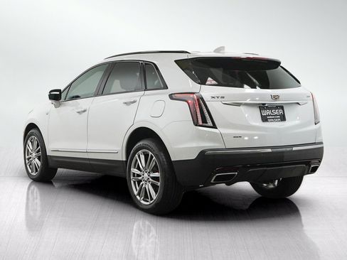 Used 2023 Cadillac XT5 Sportv AWD/4WD image 3