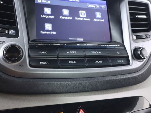Used 2018 Hyundai Tucson SEL FWD image 23