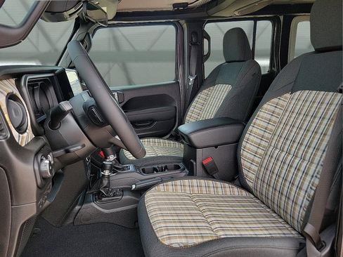 New 2026 Jeep Wrangler Unlimited Sport AWD/4WD image 11