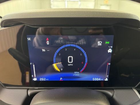 Used 2025 Chevrolet TrailBlazer LT w/ Convenience Package image 31