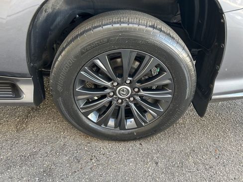 Used 2021 Lexus GX 460 Premium image 20