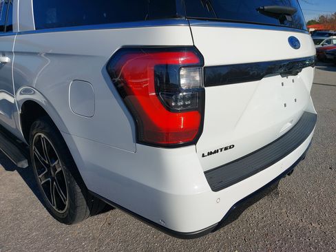 Used 2021 Ford Expedition Max Limited image 37