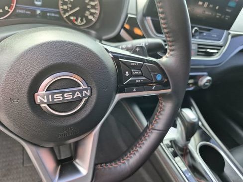 Used 2024 Nissan Altima 2.0 SR FWD image 20