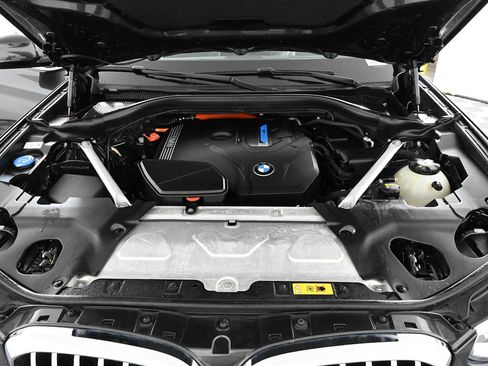 Used 2021 BMW X3 xDrive30e w/ Executive Package AWD/4WD image 35