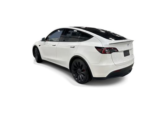 Certified 2022 Tesla Model Y Performance AWD/4WD image 4