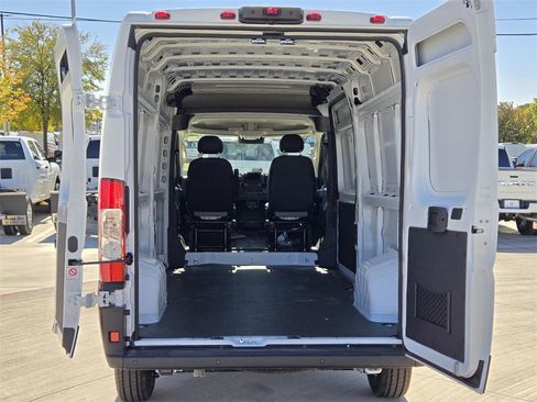 New 2026 RAM ProMaster 2500 w/ Upfitter's Prep Package image 9