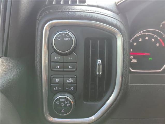 Used 2022 Chevrolet Silverado 2500 LTZ w/ LTZ Plus Package AWD/4WD image 18