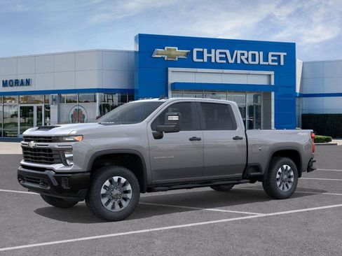 New 2026 Chevrolet Silverado 2500 Custom image 2