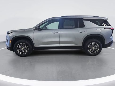 Certified 2024 Chevrolet Traverse LT AWD/4WD image 7