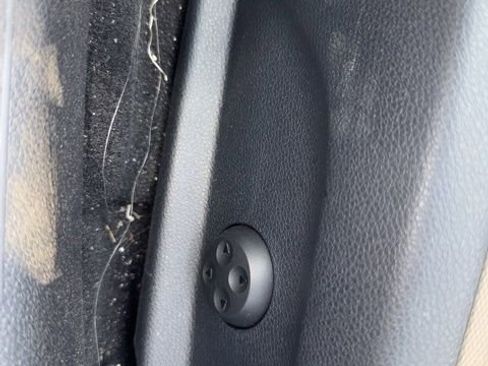 Used 2017 Mercedes-Benz C 300 Sedan image 12