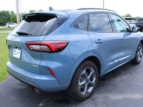 Used 2024 Ford Escape ST-Line w/ Tech Pack #1 AWD/4WD image 15