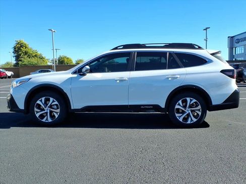 Certified 2022 Subaru Outback Limited image 4