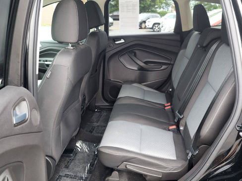 Used 2017 Ford Escape SE w/ Equipment Group 201A AWD/4WD image 14
