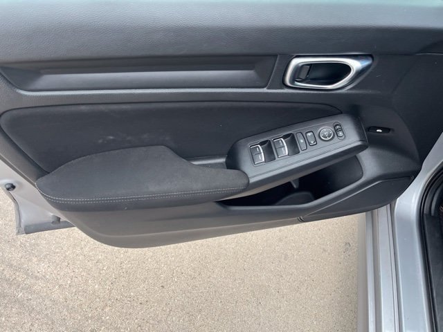 Used 2022 Honda Civic Sport image 11
