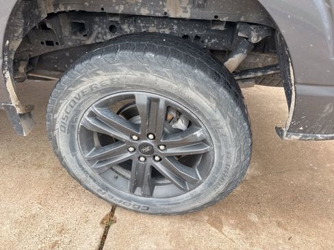 Used 2023 Ford F150 XLT w/ Equipment Group 302A High AWD/4WD image 10