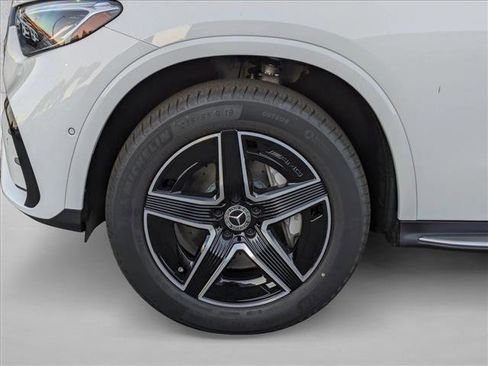 New 2026 Mercedes-Benz GLC 300 image 10