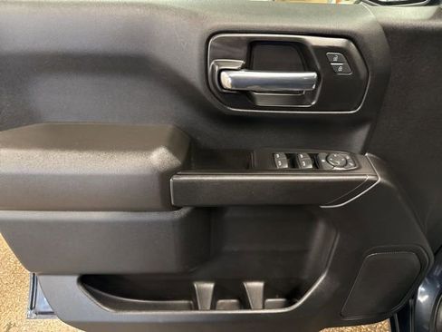 Used 2022 GMC Sierra 1500 Pro w/ Sierra Value Package AWD/4WD image 10
