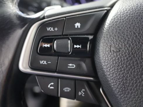 Used 2019 Honda Accord Sport image 11