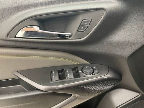 New 2026 Chevrolet Trax ACTIV w/ Driver Confidence Package FWD image 11