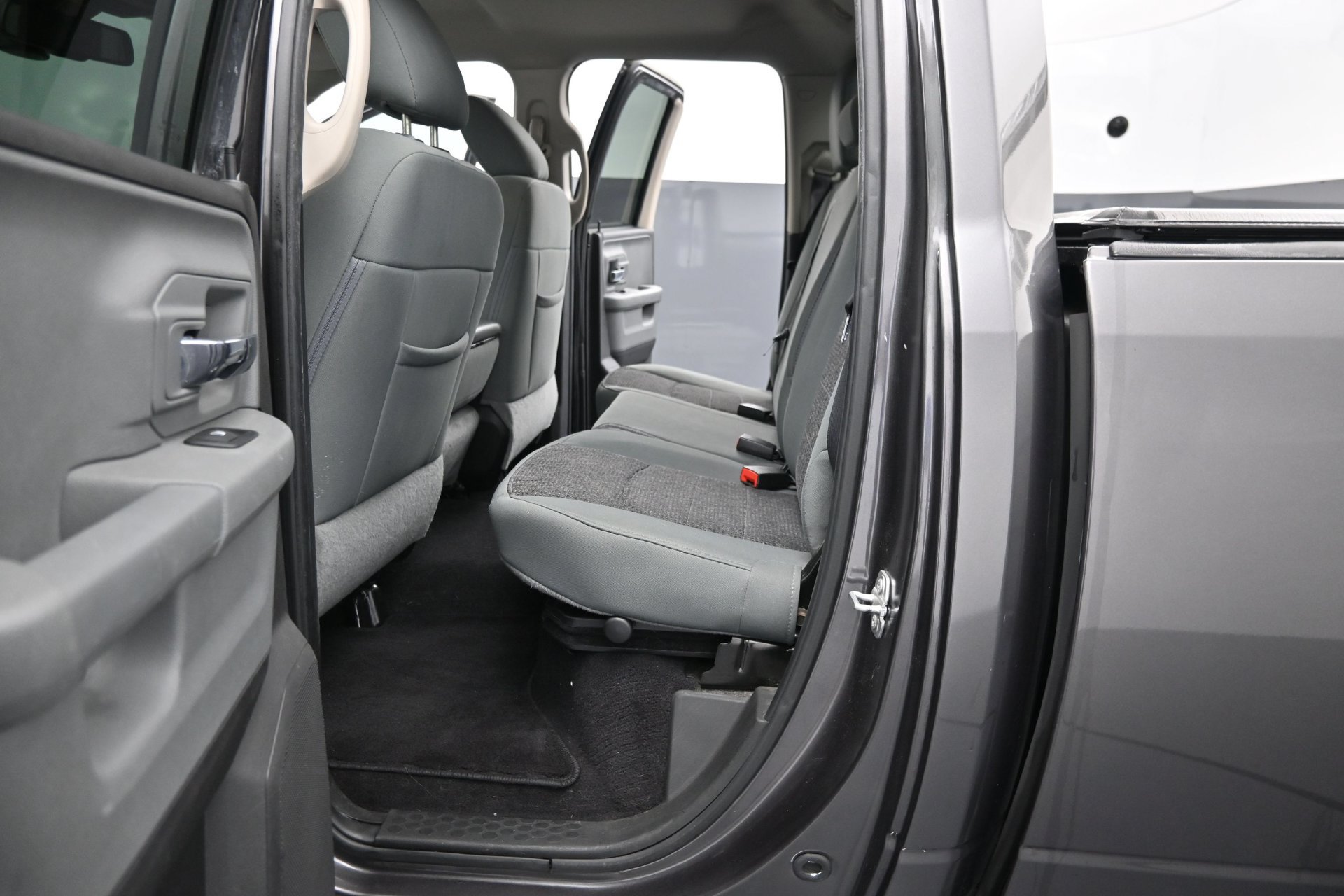 Used 2019 RAM 1500 Warlock w/ Luxury Group AWD/4WD image 16