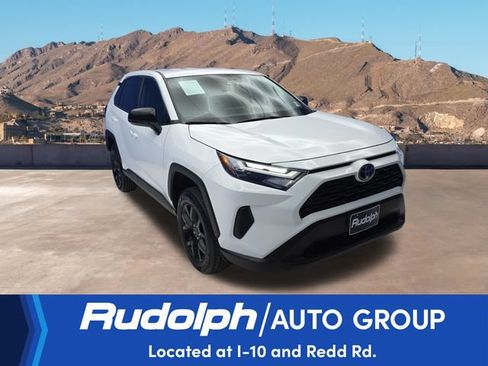 Used 2025 Toyota RAV4 LE FWD image 7