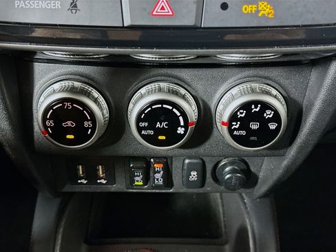Used 2025 Mitsubishi Outlander Sport SE AWD/4WD image 22