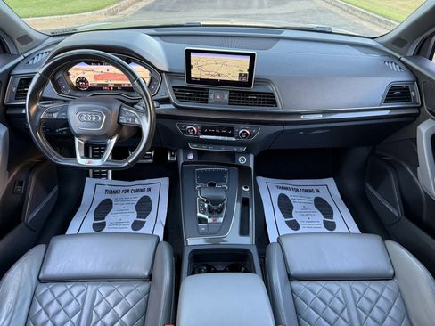 Used 2018 Audi SQ5 Premium Plus w/ S Sport Package image 16