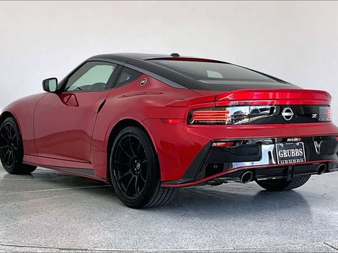 Used 2024 Nissan Z NISMO w/ Floor Mat Package image 14