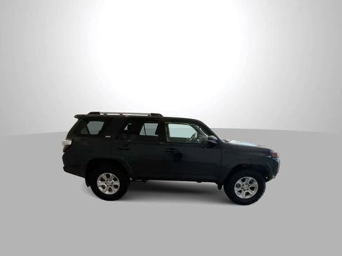Used 2024 Toyota 4Runner SR5 Premium w/ Moonroof Package AWD/4WD image 9