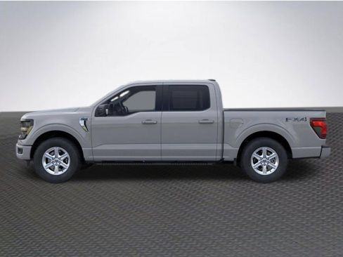 New 2026 Ford F150 XLT w/ Equipment Group 302A MID AWD/4WD image 3