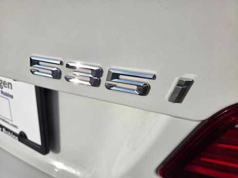 Used 2013 BMW 535i Sedan image 9