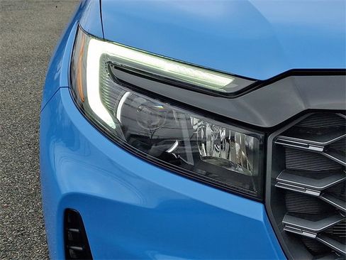 Certified 2025 Honda Ridgeline TrailSport+ image 9