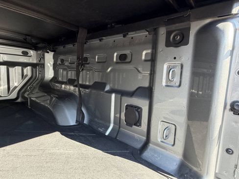 Used 2025 GMC Canyon Elevation w/ Convenience Package AWD/4WD image 11