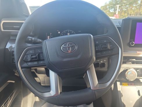 Certified 2025 Toyota Tacoma SR5 image 23