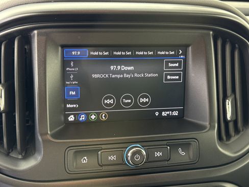 Used 2021 Chevrolet Colorado W/T w/ Custom Special Edition image 18